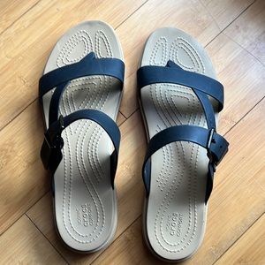 Crocs Tulum Toe Post Sandal